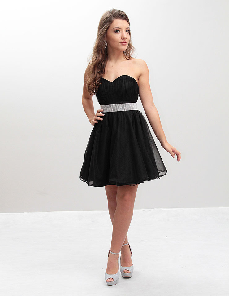 vestido debutante preto curto